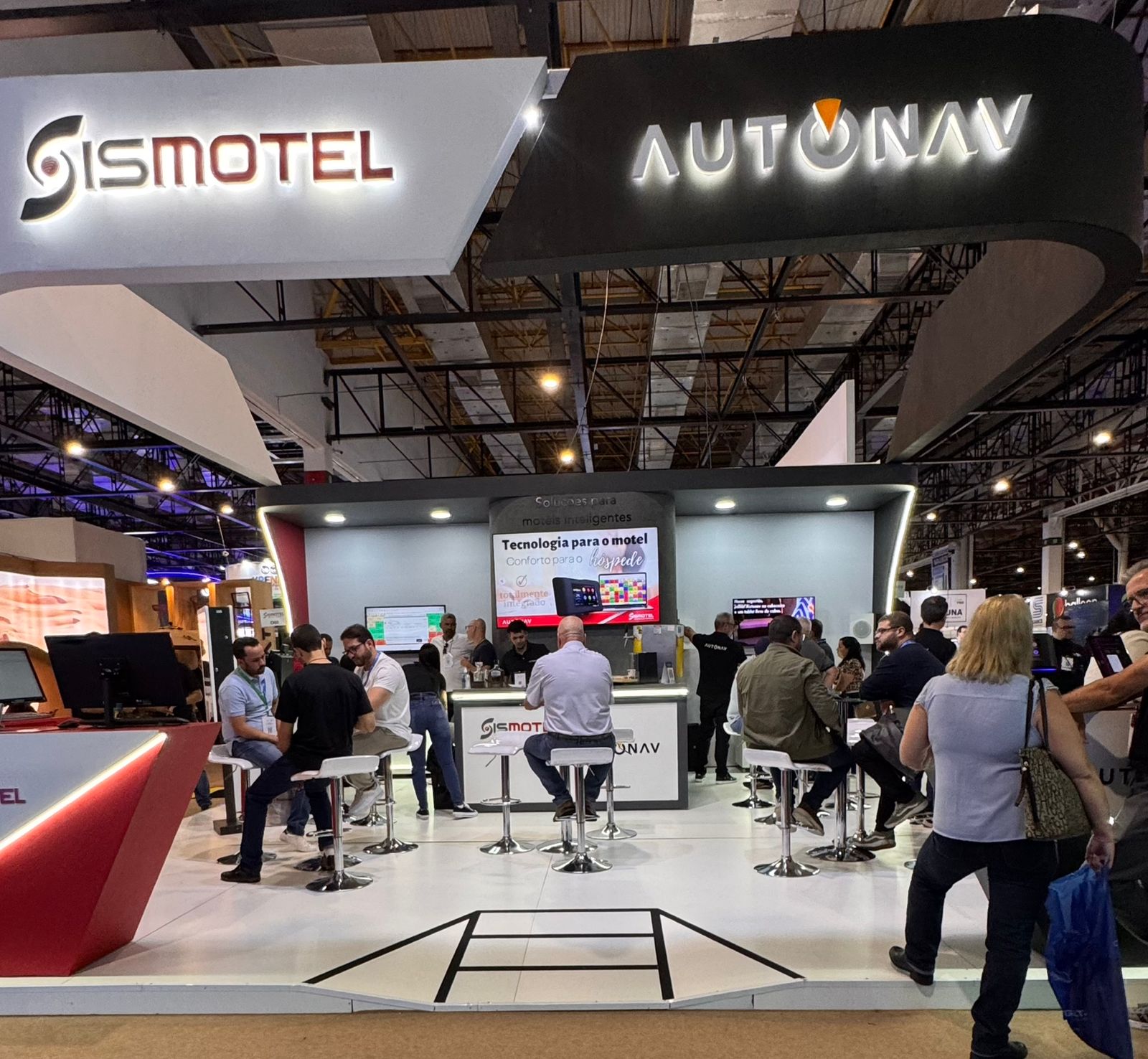 Equipotel 2025: Autonav apresenta o novo painel Veeo